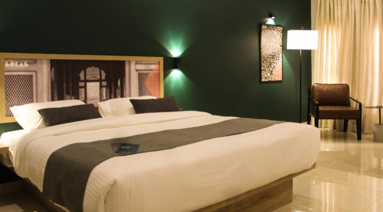 Lokal Rooms X Gulberg Lahore Exteriör bild