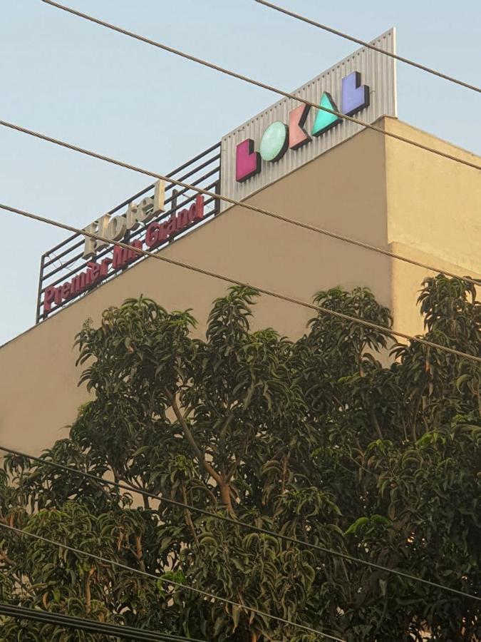 Lokal Rooms X Gulberg Lahore Exteriör bild